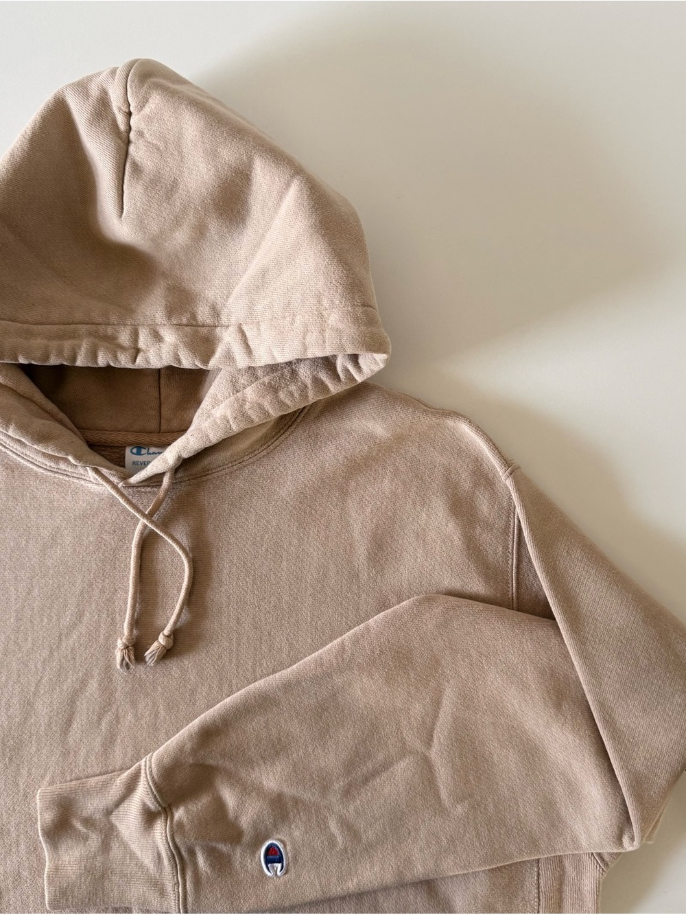 Champion Reverse Weave Hoodie L Heavyweight Beige Pullover Embroidered Logo
